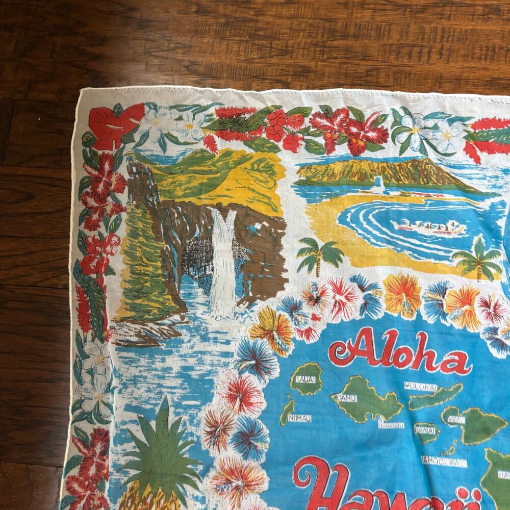 Vtg Hawaii Souvenir Scarf 50s 60s Aloha Map Volcano Surfing Made in Japan - Picture 3 of 9